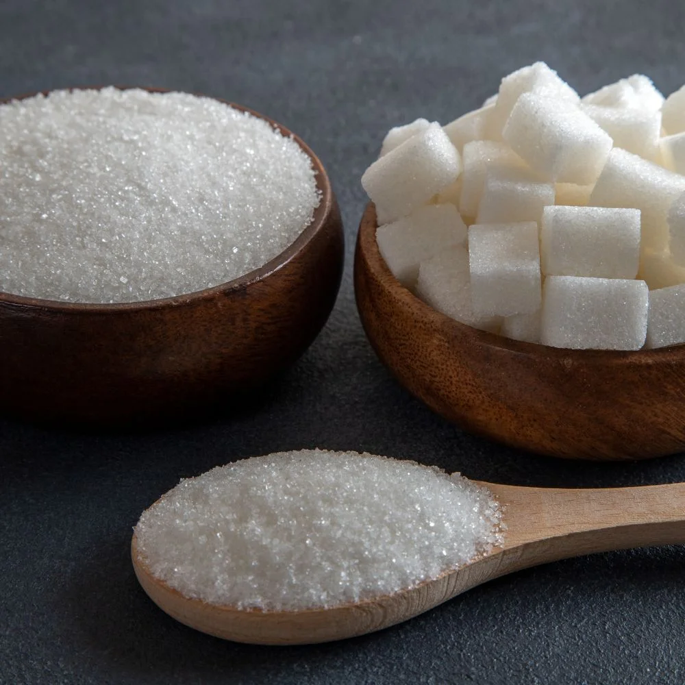 Bulk granulated and crystalline sugar for food manufacturing